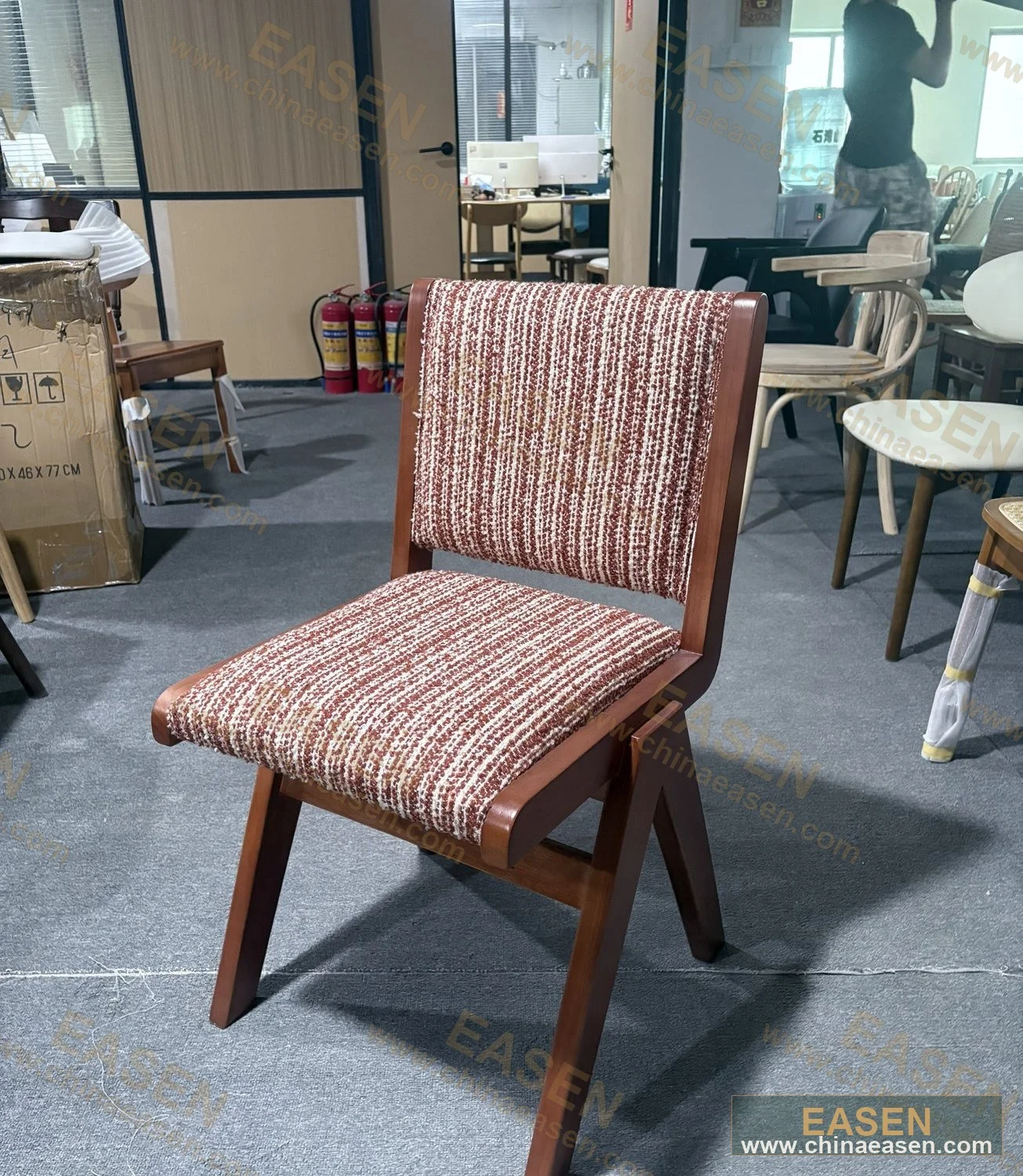 YS-P082 — Real-Photo Dining Chair 12