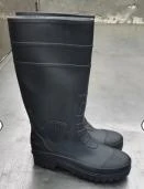 Steel head steel bottom boots